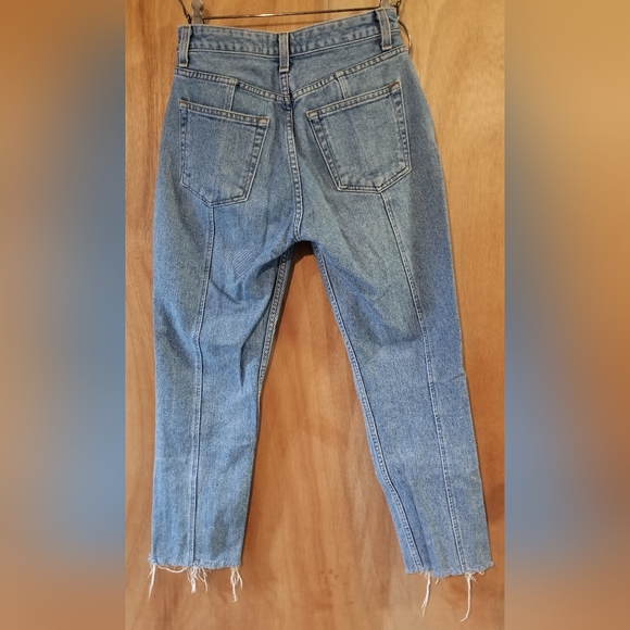 Reformation Seamed Jean in Caribbean Size 26 - Picture 3 of 8